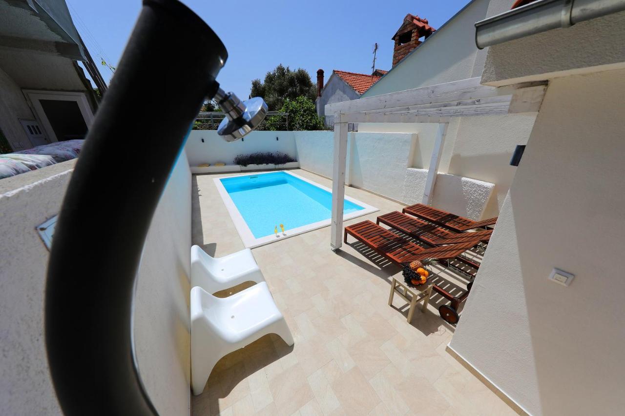 Villa Klaudia With Pool Zadar Exterior photo